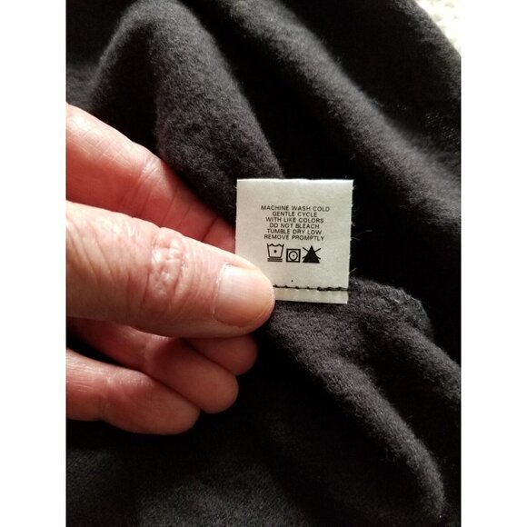 Lanston Women's Black Turtleneck Long Sleeve Top Sweater  W/Thumbholes Size L - Picture 11 of 12